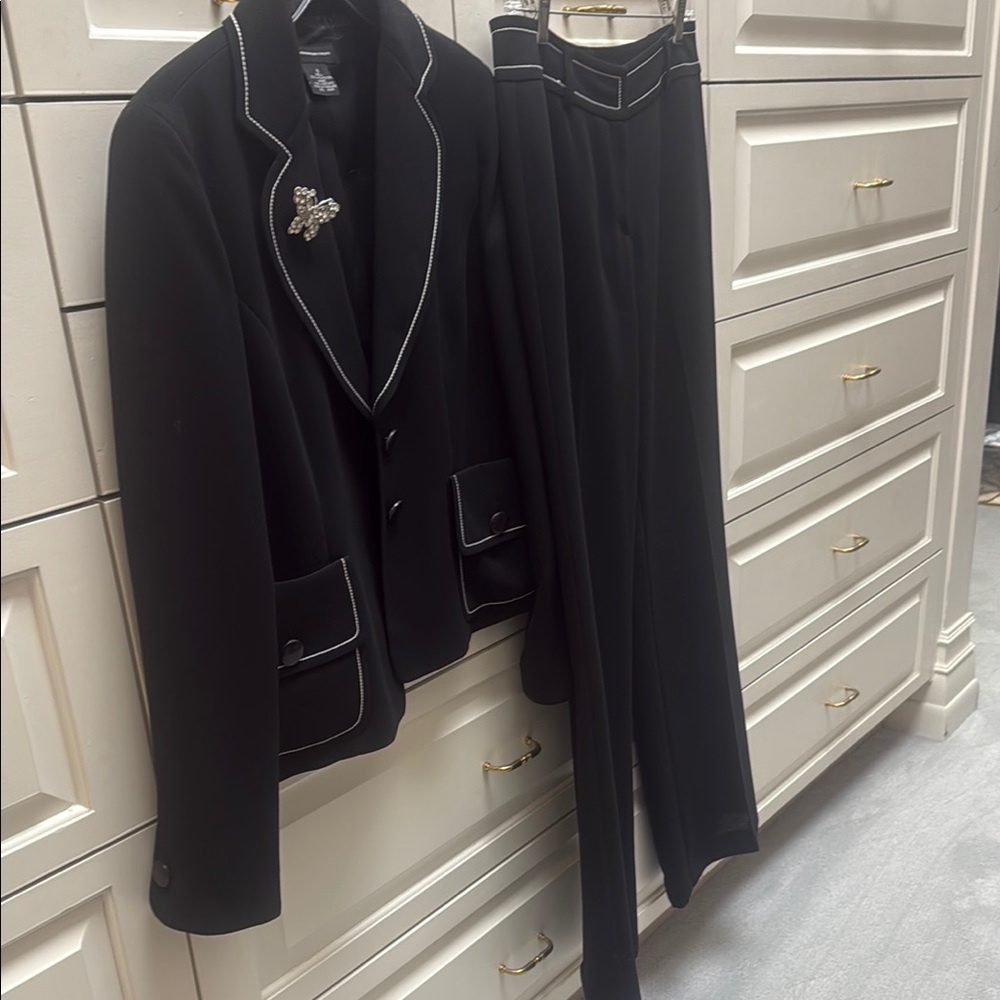 Black and white pant suit
